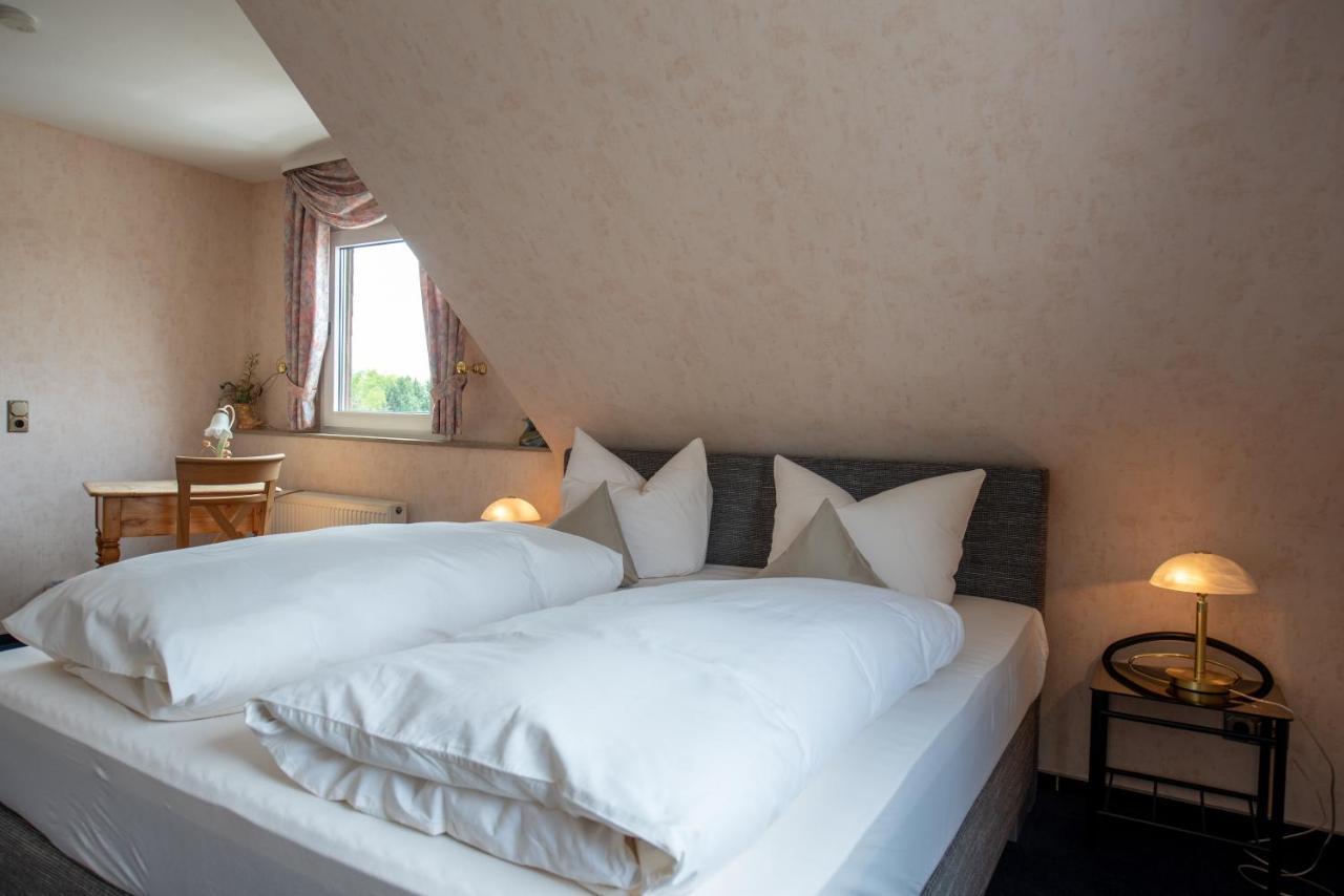 Hotel Schatulle Laufersweiler ภายนอก รูปภาพ