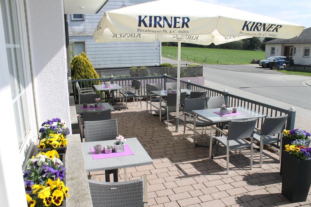 Hotel Schatulle Laufersweiler ภายนอก รูปภาพ